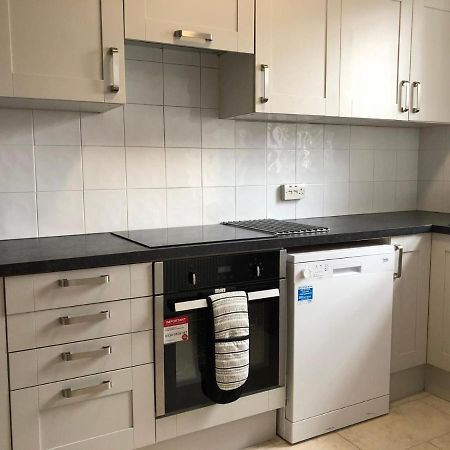 Entire Flat Very Comfortable 1 Bedroom London Ngoại thất bức ảnh