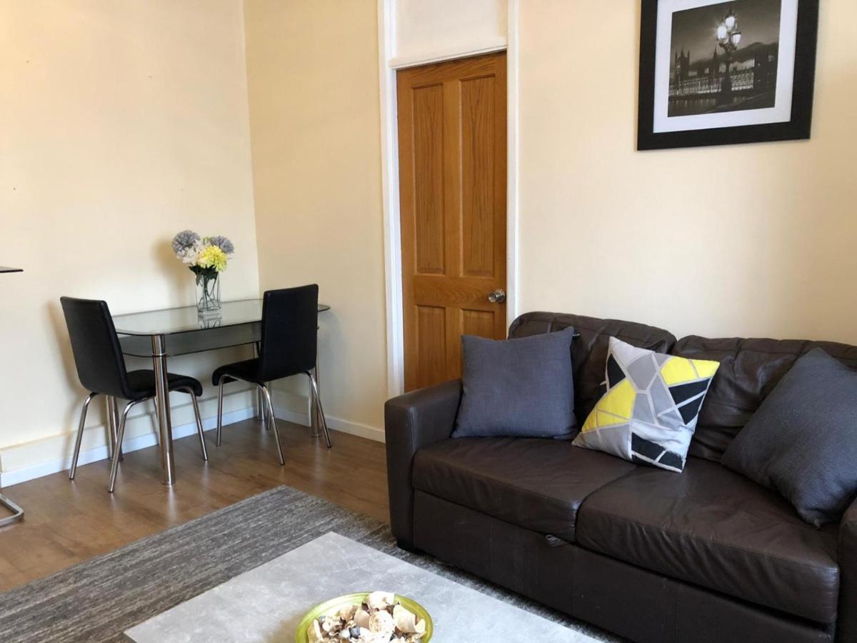 Entire Flat Very Comfortable 1 Bedroom London Ngoại thất bức ảnh